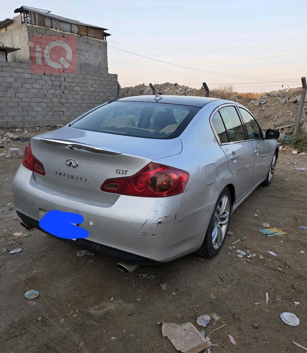 ئینفینیتی G37